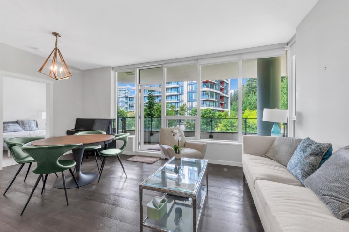 Photo 1 at 305 - 3487 Binning Road, University VW, Vancouver West