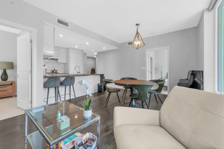 Photo 9 at 305 - 3487 Binning Road, University VW, Vancouver West