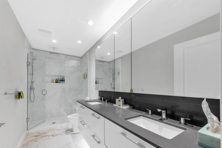 Photo 15 at 305 - 3487 Binning Road, University VW, Vancouver West