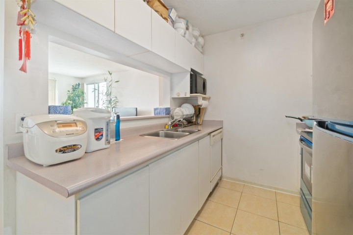 Photo 5 at 1204 - 3455 Ascot Place, Collingwood VE, Vancouver East