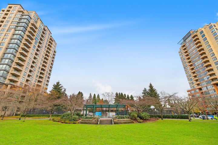 Photo 34 at 803 - 3438 Vanness Avenue, Collingwood VE, Vancouver East