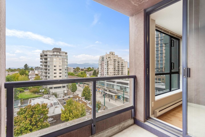 Photo 14 at 803 - 3438 Vanness Avenue, Collingwood VE, Vancouver East