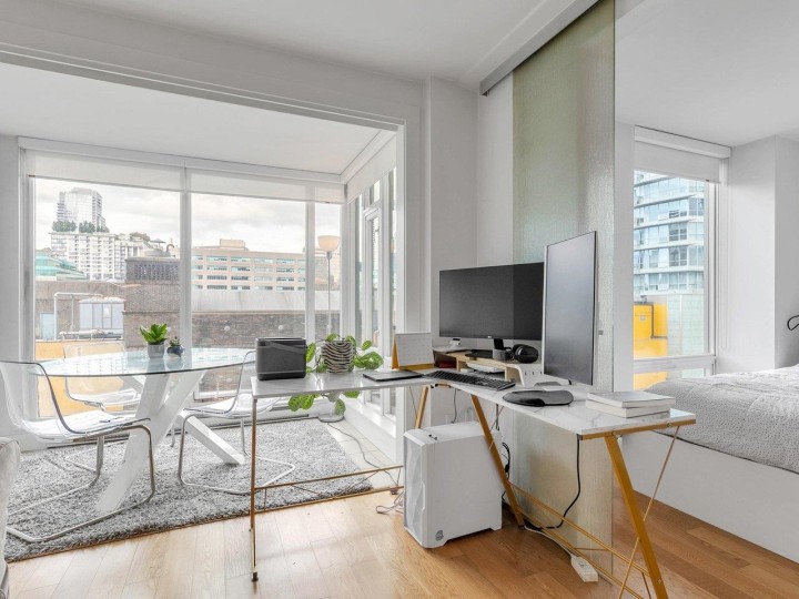 Photo 12 at 806 - 565 Smithe Street, Downtown VW, Vancouver West