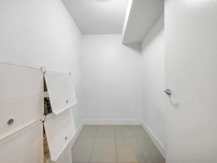 Photo 22 at 806 - 565 Smithe Street, Downtown VW, Vancouver West