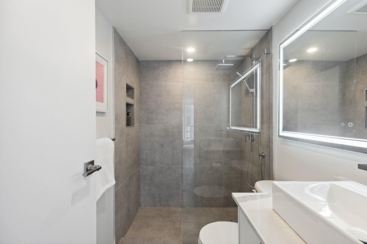 Photo 25 at 2406 - 1155 Seymour Street, Downtown VW, Vancouver West