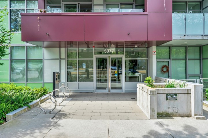 Photo 2 at 604 - 5077 Cambie Street, Cambie, Vancouver West
