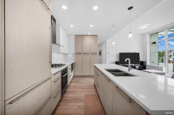 Photo 6 at 604 - 5077 Cambie Street, Cambie, Vancouver West