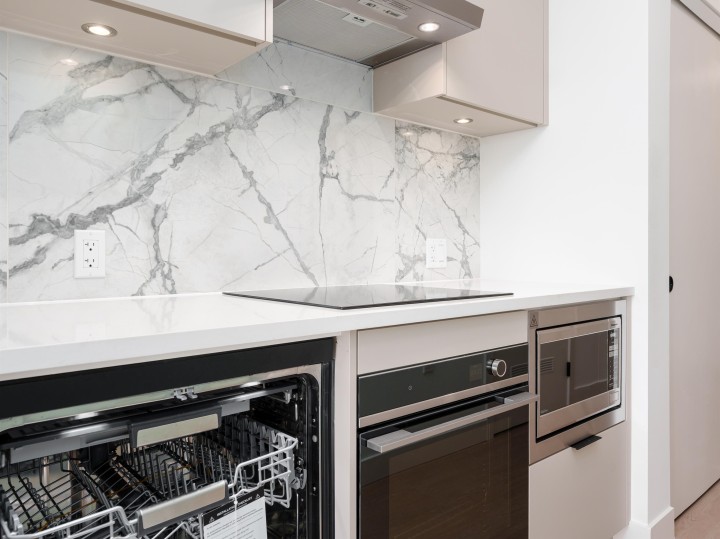 Photo 17 at 359 - 422 E 3rd Street, Lower Lonsdale, North Vancouver