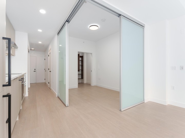 Photo 9 at 359 - 422 E 3rd Street, Lower Lonsdale, North Vancouver