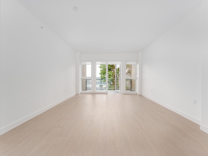 Photo 14 at 359 - 422 E 3rd Street, Lower Lonsdale, North Vancouver