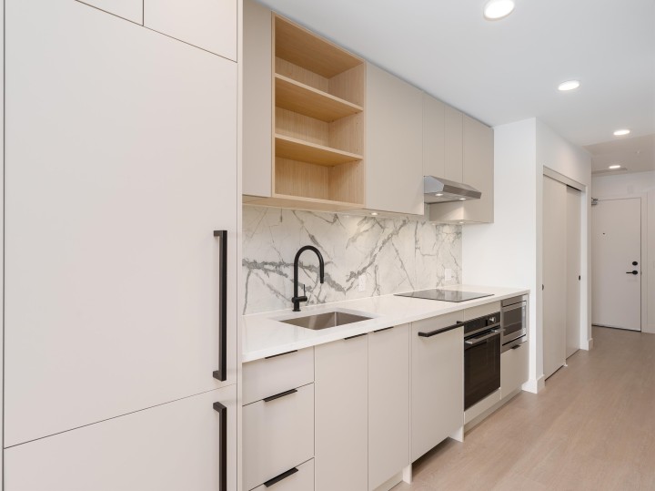 Photo 18 at 359 - 422 E 3rd Street, Lower Lonsdale, North Vancouver