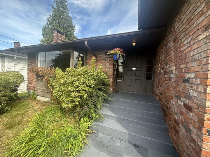 Photo 4 at 1131 Fulton Avenue, Ambleside, West Vancouver