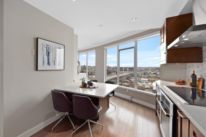 Photo 11 at 2302 - 1500 Howe Street, Yaletown, Vancouver West