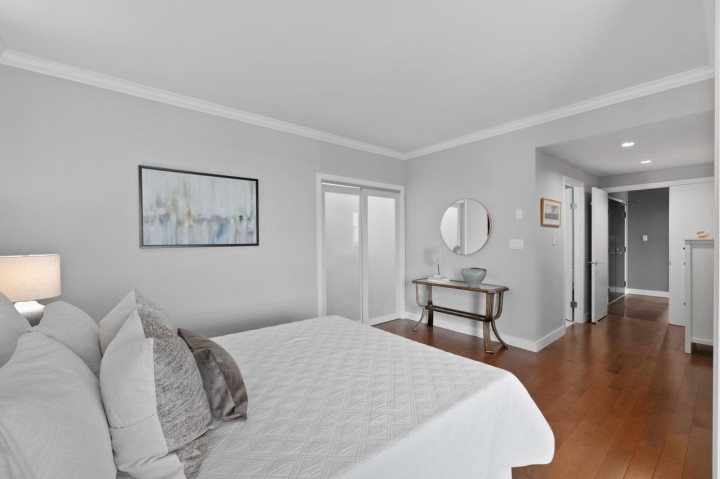 Photo 19 at 2302 - 1500 Howe Street, Yaletown, Vancouver West