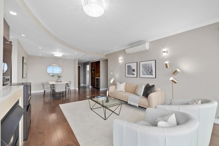 Photo 8 at 2302 - 1500 Howe Street, Yaletown, Vancouver West