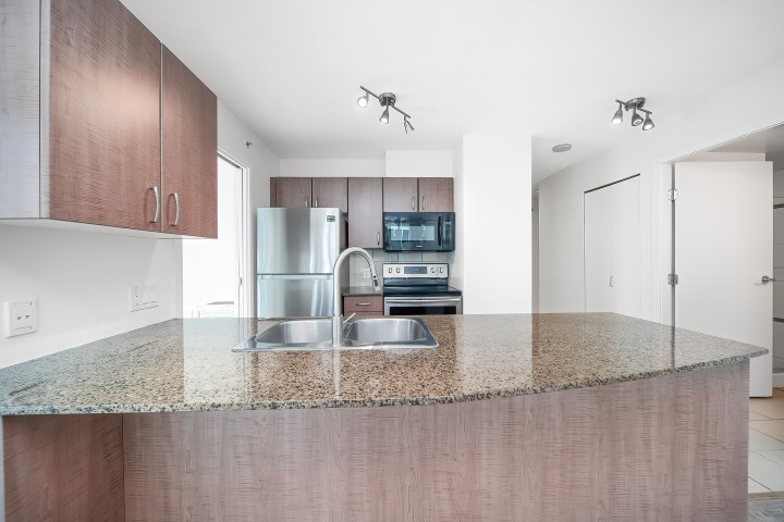 Photo 7 at 807 - 610 Granville Street, Downtown VW, Vancouver West