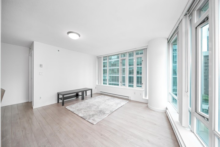 Photo 5 at 807 - 610 Granville Street, Downtown VW, Vancouver West