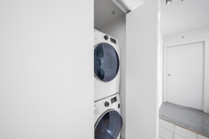 Photo 14 at 807 - 610 Granville Street, Downtown VW, Vancouver West