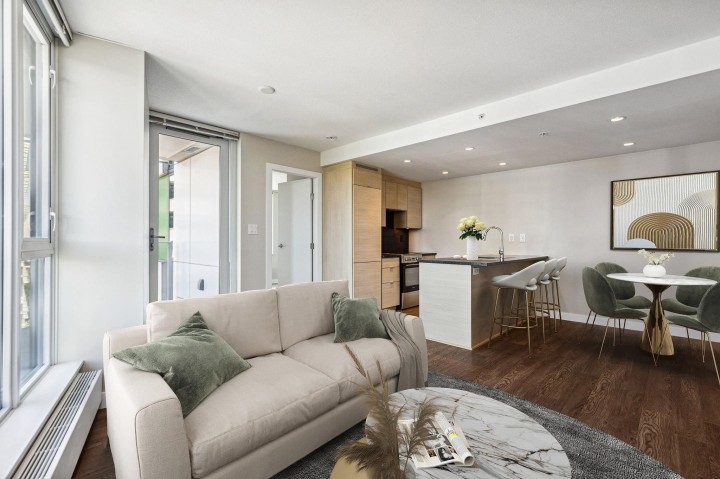 Photo 2 at 2007 - 488 Sw Marine Drive, Marpole, Vancouver West