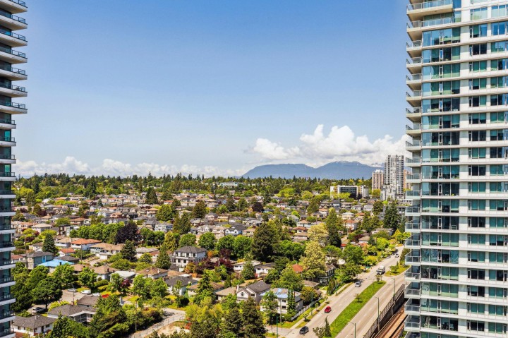 Photo 24 at 2007 - 488 Sw Marine Drive, Marpole, Vancouver West