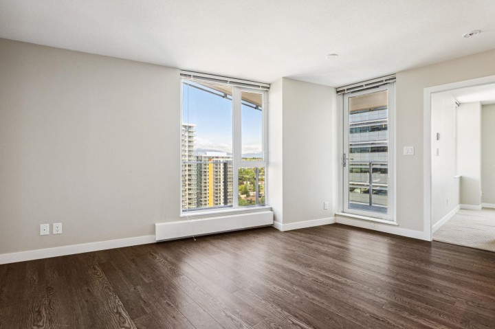 Photo 4 at 2007 - 488 Sw Marine Drive, Marpole, Vancouver West