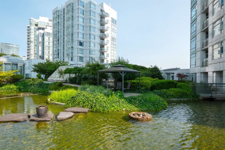 Photo 30 at 1703 - 198 Aquarius Mews, Yaletown, Vancouver West