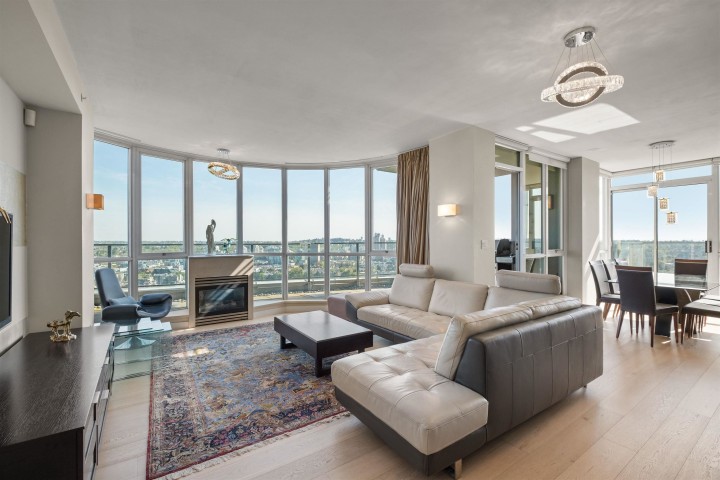 Photo 2 at 4201 - 1408 Strathmore Mews, Yaletown, Vancouver West