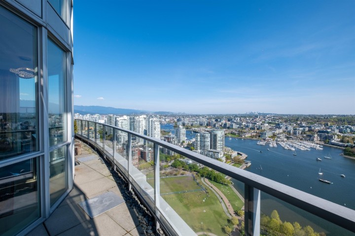 Photo 16 at 4201 - 1408 Strathmore Mews, Yaletown, Vancouver West