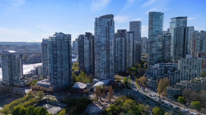 Photo 38 at 4201 - 1408 Strathmore Mews, Yaletown, Vancouver West