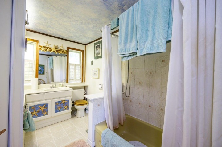 Photo 27 at 368 E Kings Road, Upper Lonsdale, North Vancouver