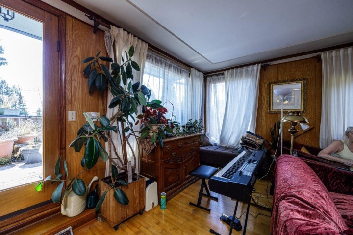 Photo 15 at 368 E Kings Road, Upper Lonsdale, North Vancouver