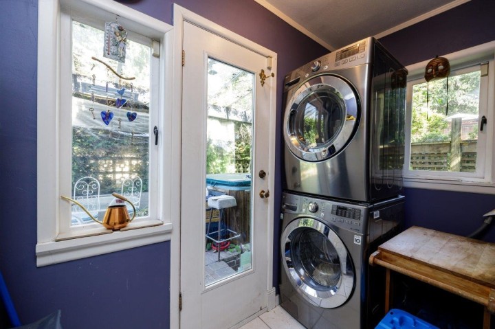 Photo 21 at 368 E Kings Road, Upper Lonsdale, North Vancouver