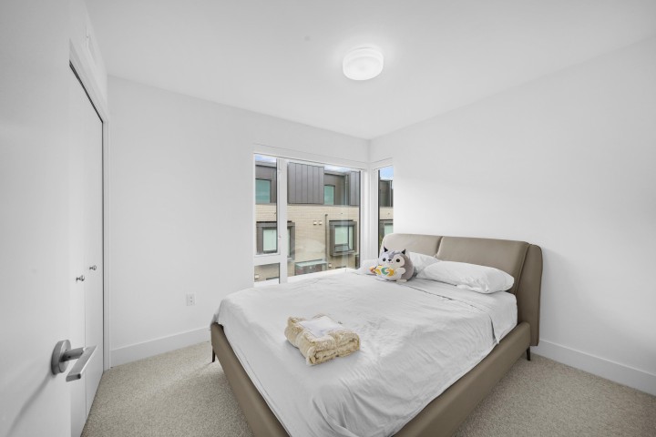 Photo 16 at 6816 Oak Street, South Cambie, Vancouver West