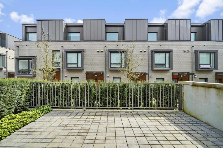 Photo 5 at 6816 Oak Street, South Cambie, Vancouver West