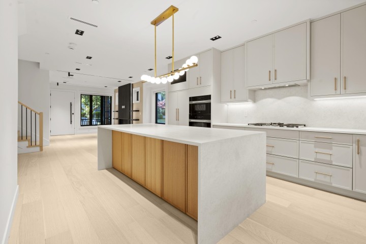 Photo 9 at 3218 W 39th, Kerrisdale, Vancouver West