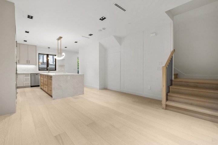 Photo 8 at 3218 W 39th, Kerrisdale, Vancouver West