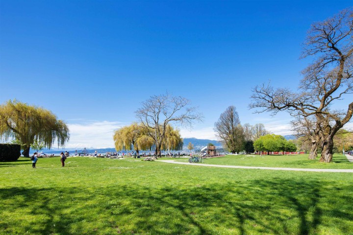 Photo 20 at 1325/27 Laburnum Street, Kitsilano, Vancouver West