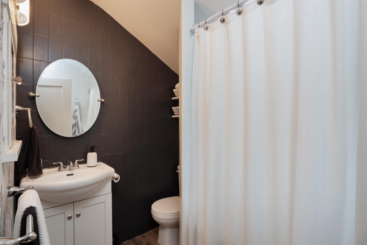 Photo 8 at 1325/27 Laburnum Street, Kitsilano, Vancouver West