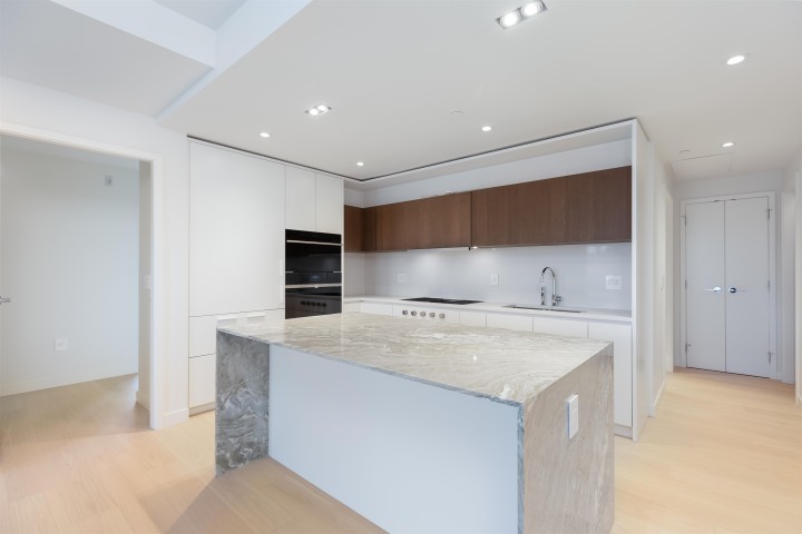 Photo 7 at 416 - 3596 West 28th Avenue, Dunbar, Vancouver West