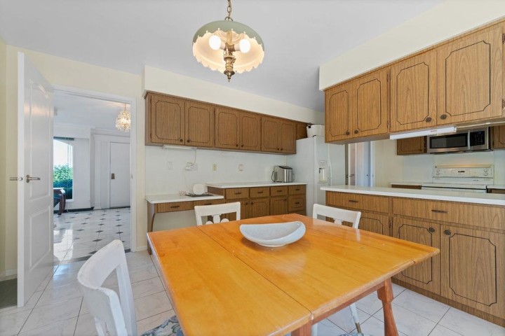 Photo 16 at 1373 Camwell Drive, Chartwell, West Vancouver