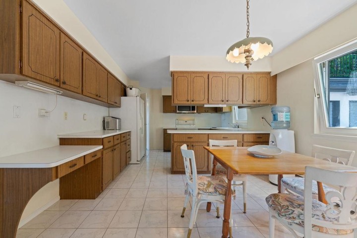 Photo 15 at 1373 Camwell Drive, Chartwell, West Vancouver