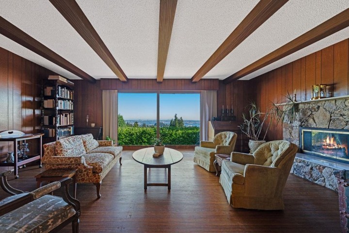 Photo 11 at 1373 Camwell Drive, Chartwell, West Vancouver