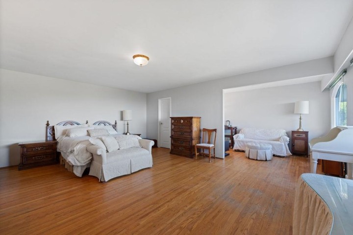 Photo 21 at 1373 Camwell Drive, Chartwell, West Vancouver