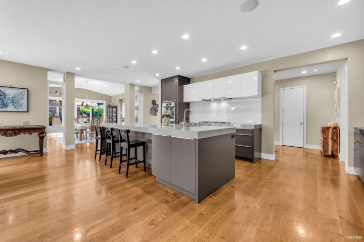 Photo 13 at 866 20th Street, Ambleside, West Vancouver