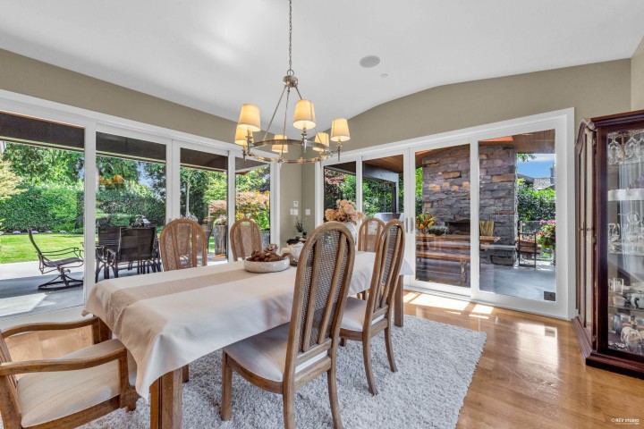 Photo 8 at 866 20th Street, Ambleside, West Vancouver