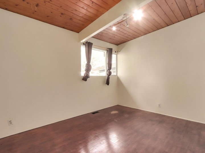 Photo 21 at 2701 St. Christophers Road, Lynn Valley, North Vancouver