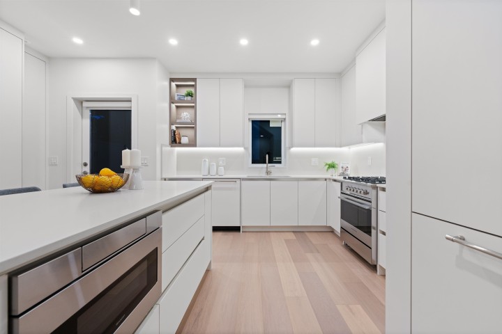 Photo 6 at 1 - 1632 E 21st Avenue, Knight, Vancouver East