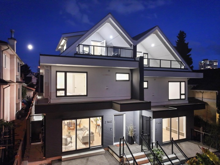 Photo 1 at 1 - 1632 E 21st Avenue, Knight, Vancouver East