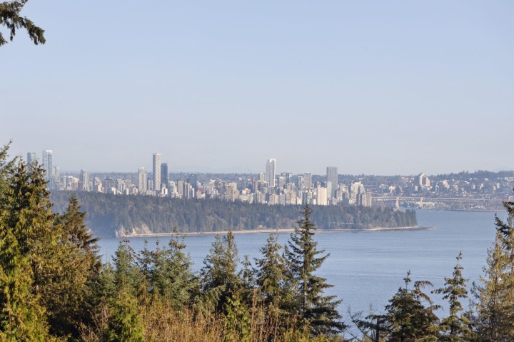 Photo 13 at 302 - 3131 Deer Ridge Drive, Deer Ridge WV, West Vancouver