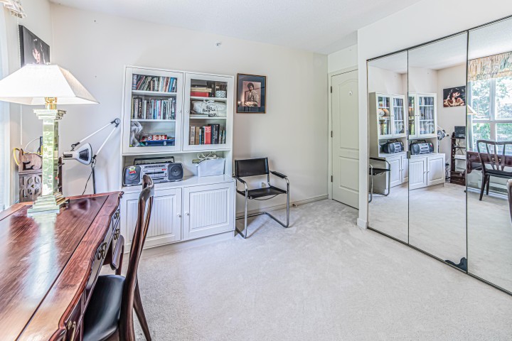 Photo 21 at 212 - 688 Fairchild Road, Oakridge VW, Vancouver West